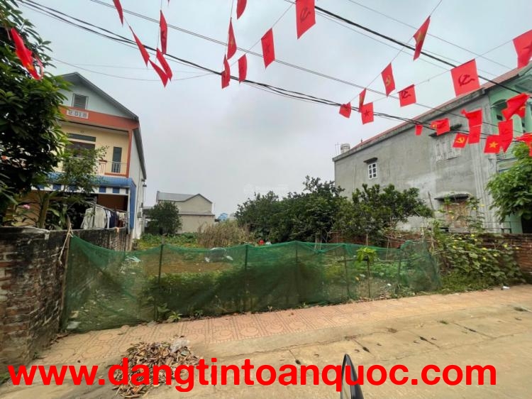 đất nền trung tâm Phú Cát - Hòa Lạc, sát trục chính liên xã, gần quỹ đất 3 trường đại học