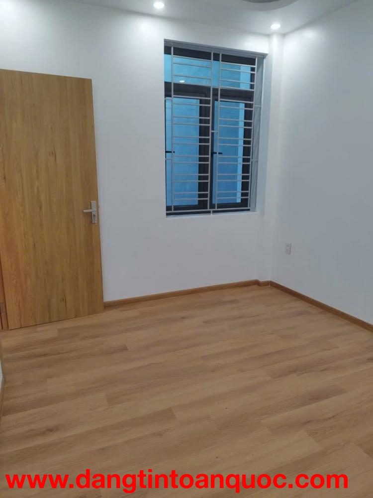 BÁN NHÀ 3 TẦNG GẦN BÙI VIỆN – HẢI AN – NGÕ THÔNG – GIÁ 2,45 TỶ