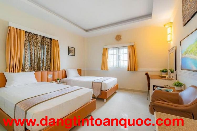 Cho thuê khách sạn 41 phòng ngay trung tâm đà lạt diện tích 550m , 110 triệu