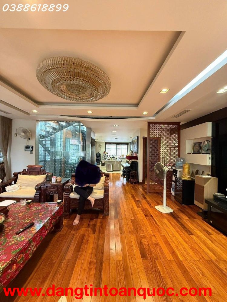 ???? BÁN BIỆT THỰ LÁNG HẠ, BA ĐÌNH - 175M2 - SÂN VƯỜN CHÂU ÂU - THANG MÁY - Ô TÔ VÀO NHÀ