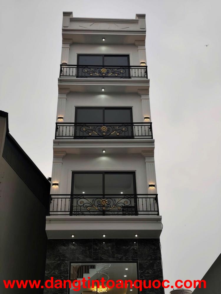 ĐÔNG MỸ - XÃ NAM PHÙ – 70M² – 5T – NHÀ MỚI –Ô TÔ ĐỖ CỬA- GIÁ NHỈNH 6 TỶ