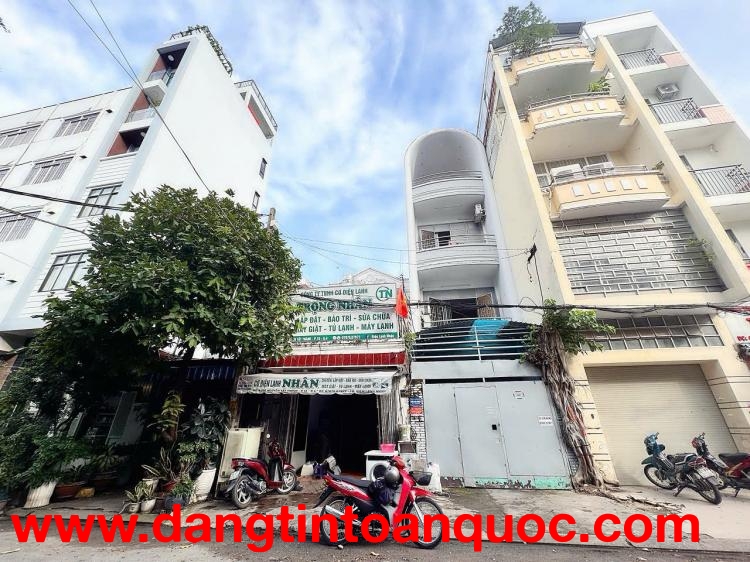 CHÍNH CHỦ BÁN NHÀ 4 TẦNG MẶT TIỀN Đ.NGUYỄN TẤT THÀNH, QUẬN 4 - DT 4M*20M FULL THỔ CƯ - SỔ HỒNG VUÔNG
