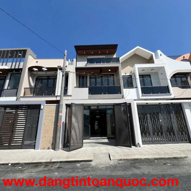 CHÍNH CHỦ CẦN BÁN CĂN NHÀ Tại Đinh Đức Thiện, Thị trấn Cần Đước, Huyện Cần Đước, Long An