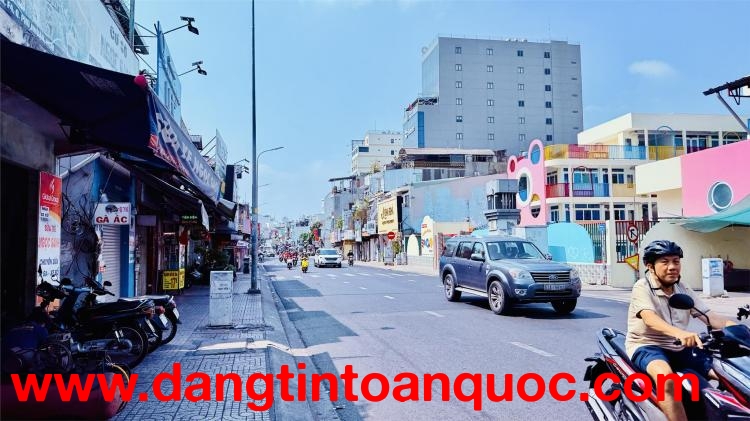 CHÍNH CHỦ BÁN ĐẤT MẶT TIỀN NGUYỄN KIỆM, HẠ CHÀO 7 TỶ, DT 365M2.