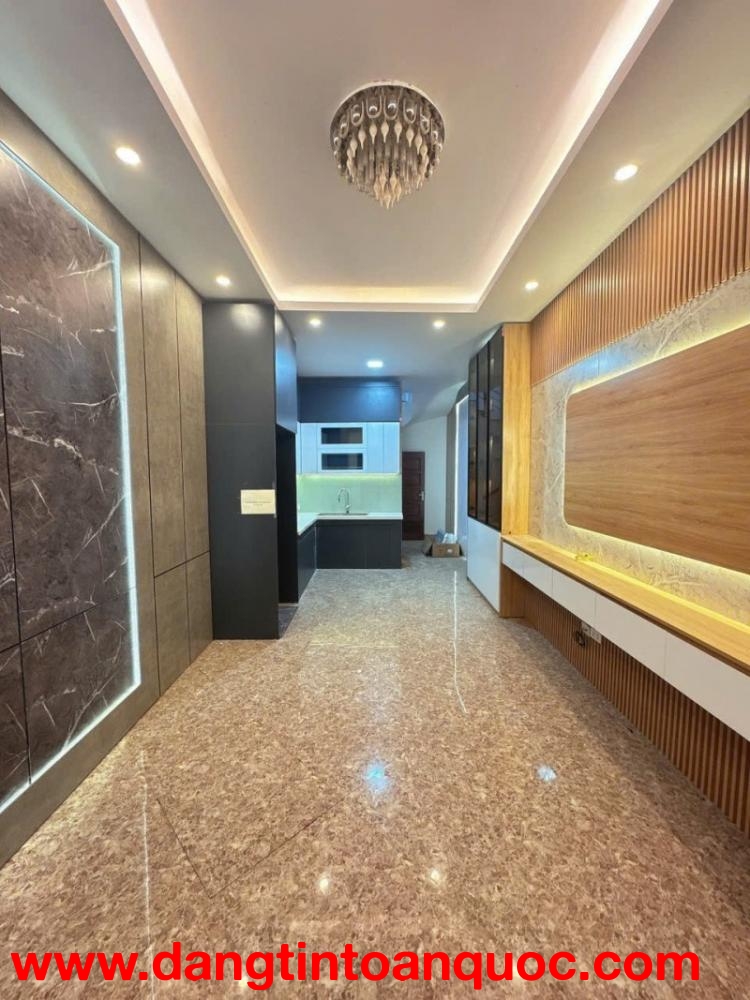 NGỌC THỤY – NHÀ MỚI 5 TẦNG – Ô TÔ ĐỖ CỔNG – GIÁ 8.8 TỶ