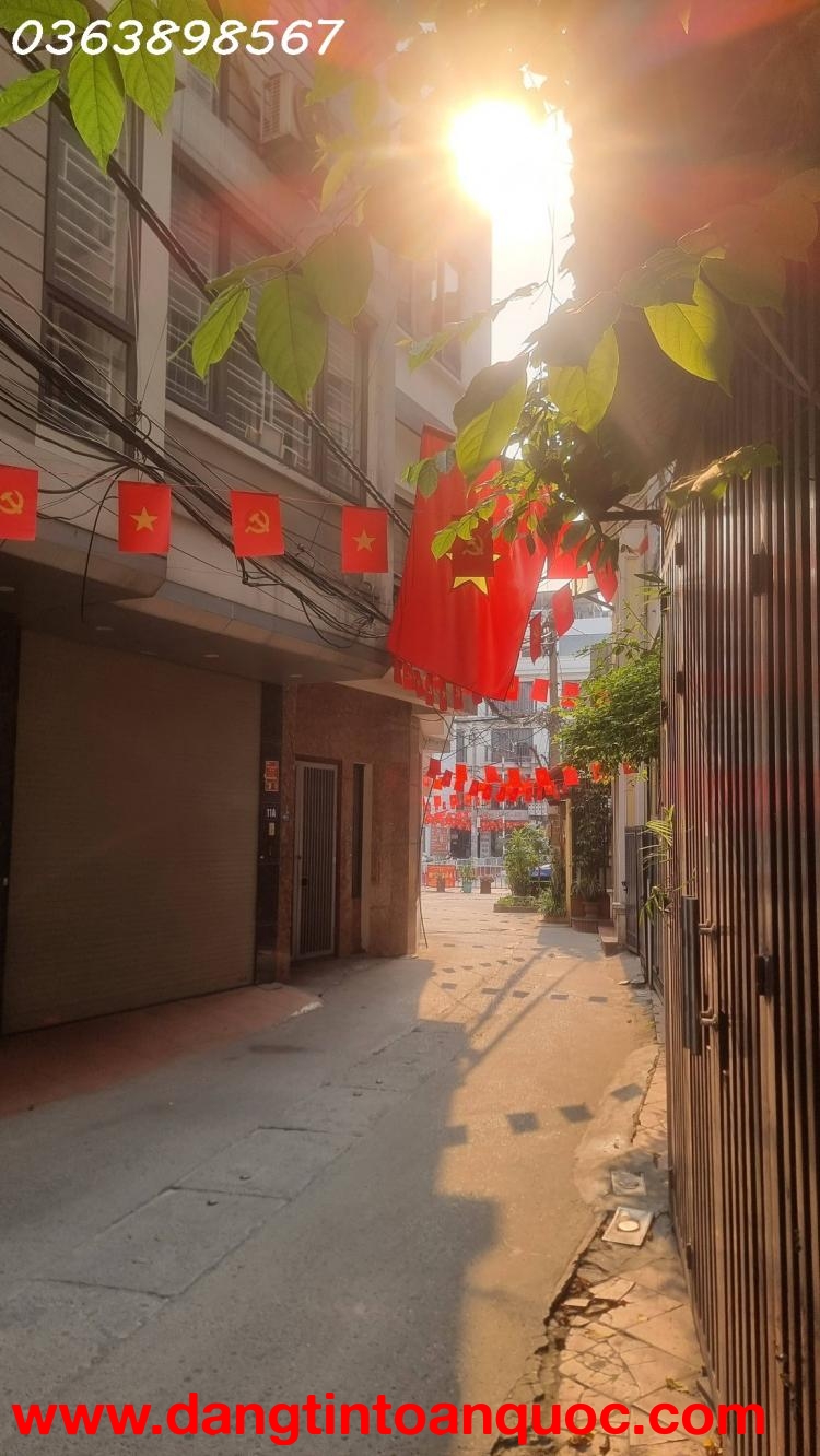 Khương Hạ 65m  4,5 tầng, ô tô 7 chỗ vào nhà, giá 14 tỷ