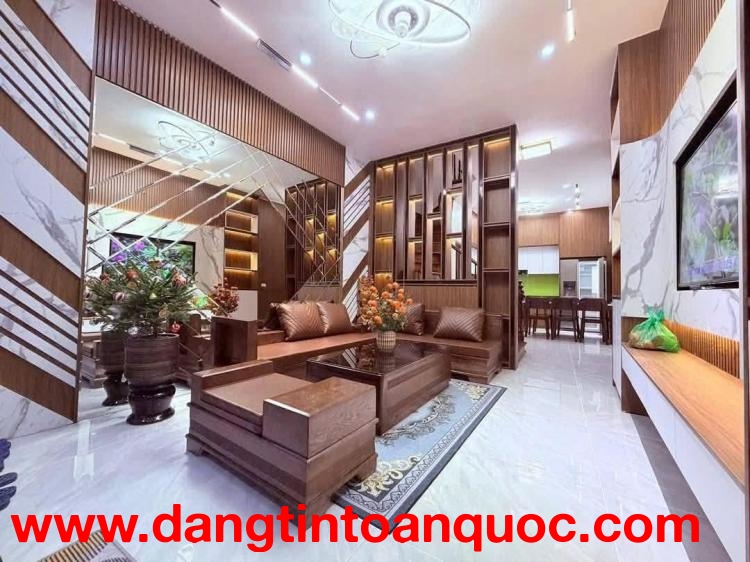 BÁN NHÀ HỒ TÙNG MẬU CẦU GIẤY 40M2 – 5 TẦNG – 6 PHÒNG NGỦ – GIÁ 10.89 TỶ  NHÀ DÂN XÂY, Ở NGAY