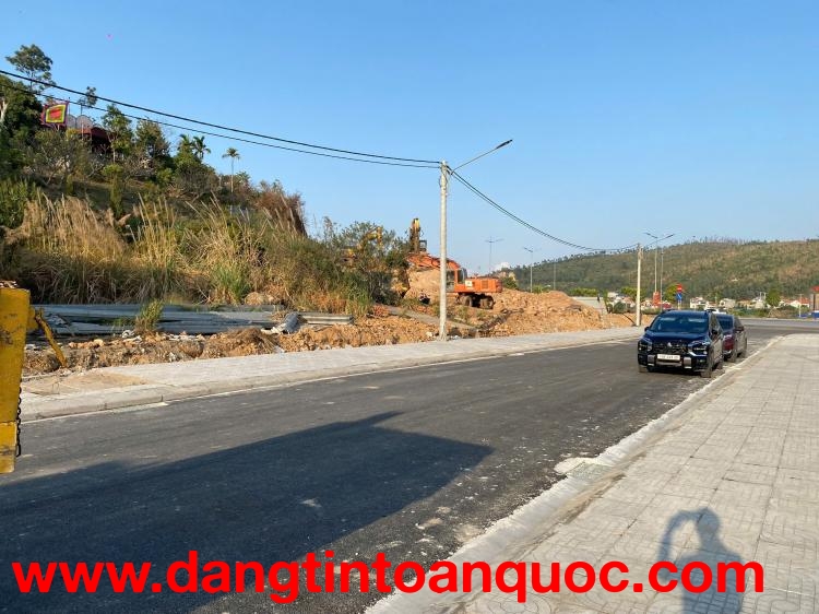 CHỈ 2XTR/M -  ĐẤT MẶT ĐƯỜNG QUỐC LỘ 18 – SÁT DỰ ÁN HẠ LONG XANH, QUẢNG NINH