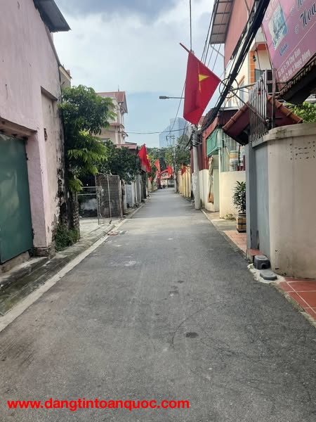 BÁN GẤP THANH XUÂN, NGÕ THÔNG KINH DOANH, Ô TÔ QUA NHÀ, SÁT PHỐ 110M NHỈNH 26 TỶ 0965549363