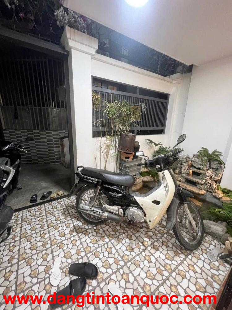 CHỦ KẸT G.ẤP B.ÁN nhà đường Kinh Dương Vương- (5x12) 2 tầng CHỈ 4 đồng 3 (Thương Lượng)