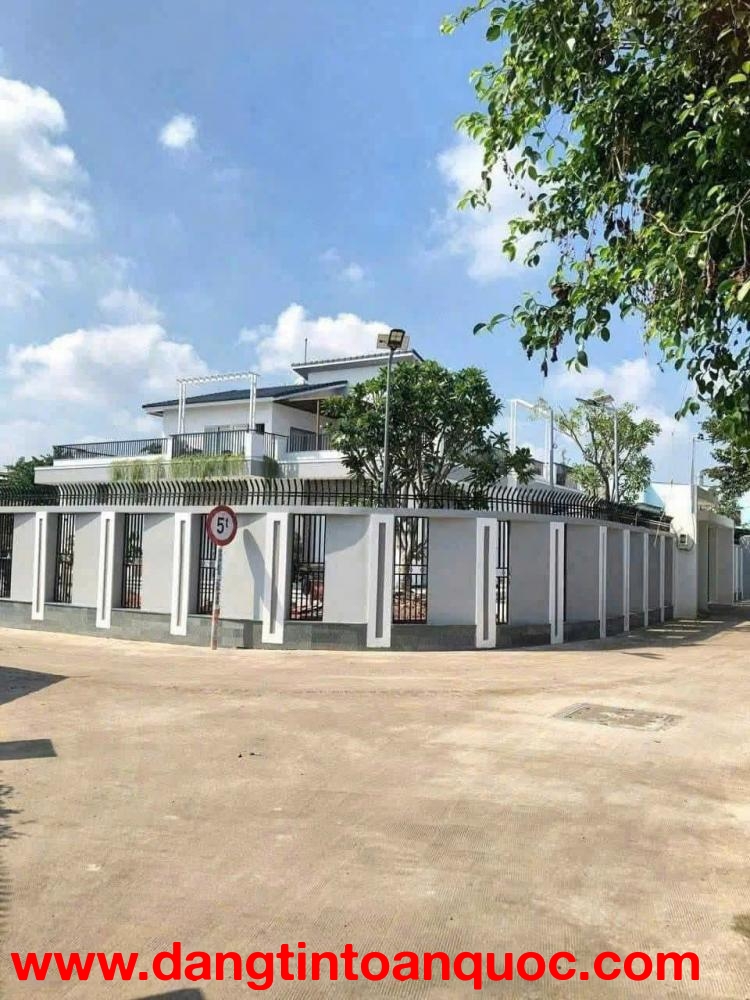 BIỆT THỰ GÓC 2MT SIÊU ĐẸP – KIẾN TRÚC SƯ XÂY Ở – NGUYỄN THỊ THẢNH, HÓC MÔN