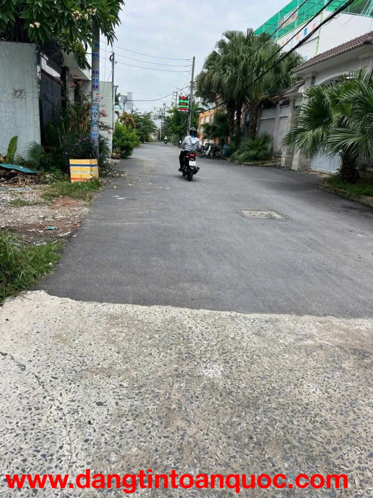 NHÀ VƯỜN ĐẸP HẺM 1/ LÊ THỊ HÀ, TÂN XUÂN, HÓC MÔN ĐƯỜNG XE CONTAINER CHỈ 18 TỶ