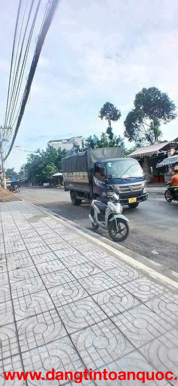 GÓC 2 MẶT TIỀN HÓC MÔN – ĐỐI DIỆN TRƯỜNG TAM ĐÔNG – DÒNG TIỀN SẴN