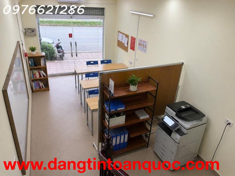 Bán Nhà Mặt Đường Ngô Gia Tự - 32m2 - MT 4m - 4 Tầng - Giá 11,9 Tỷ - Vị Trí Đẹp - Vỉa Hè Rộng - Kinh