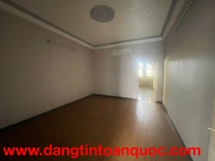 ► 100M2 MẶT TIỀN D10 - TÂY THẠNH, TÂN PHÚ VỊ TRÍ ĐẸP - KINH DOANH SẦM UẤT - GIÁ TỐT