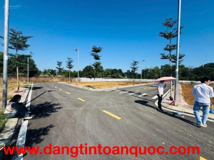 Bán lô đất 100m2 full thổ cư ngay TT xã, gần cổng trường ĐHQG, khu CNC Hoà Lạc rẻ nhất thị trường