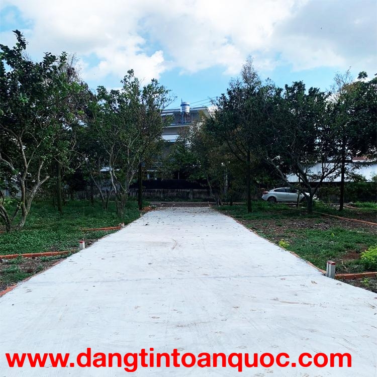 MẶT TIỀN BÊ TÔNG, CHỈ 216Tr/m , GẦN THCS LÊ A, KCN LONG KHÁNH, P. BÌNH LỘC, ĐN.