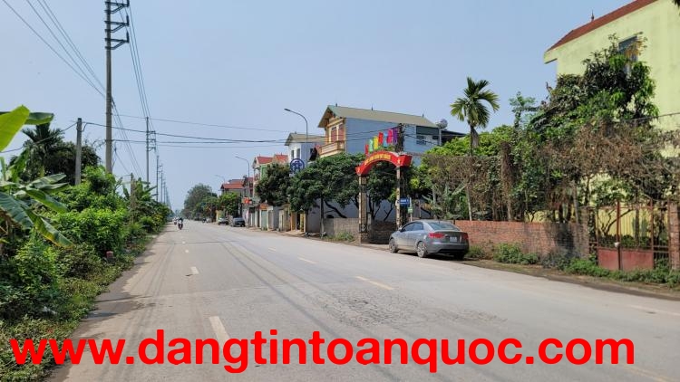 Hạ sốc lô đất tại Nam Võng Ngoại cách UBND xã Phúc Lộc 500m, cách QL 32 là 1km - Tiềm năng tăng giá