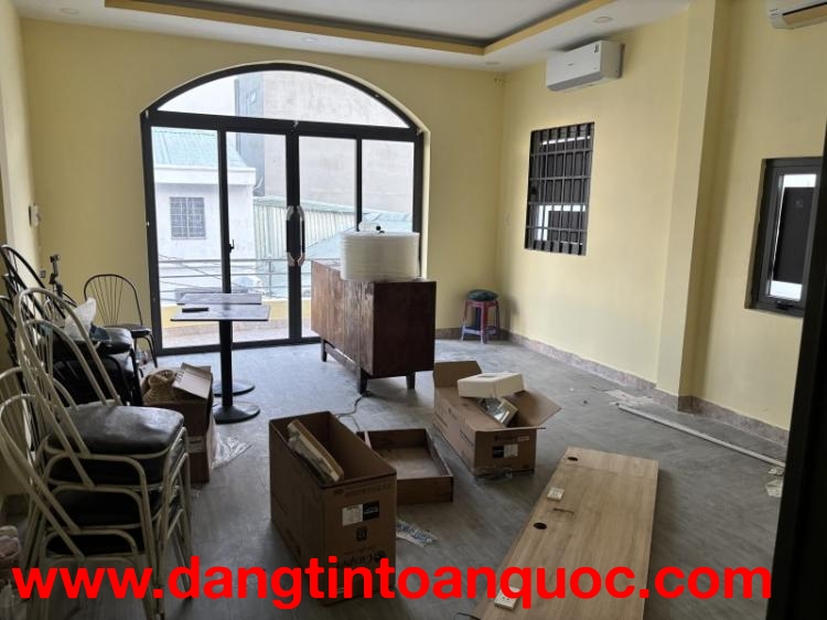 Bán nhà đường số 9, Phường  Linh Tây, Thủ Đức, TP HCM. DT 103m2, 3 tầng. Giá  7.4 tỷ, SH - 093312587