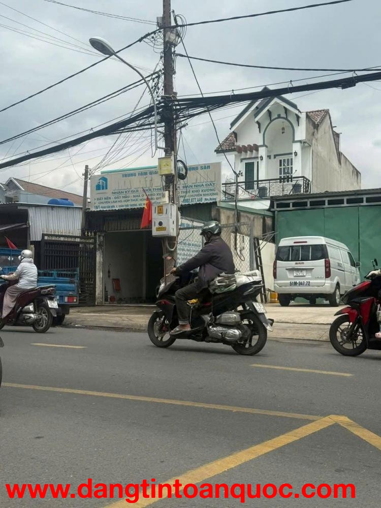 SIÊU XƯỞNG MẶT TIỀN TỈNH LỘ 8 - HƠN 8.000m² - DÒNG TIỀN KHỦNG