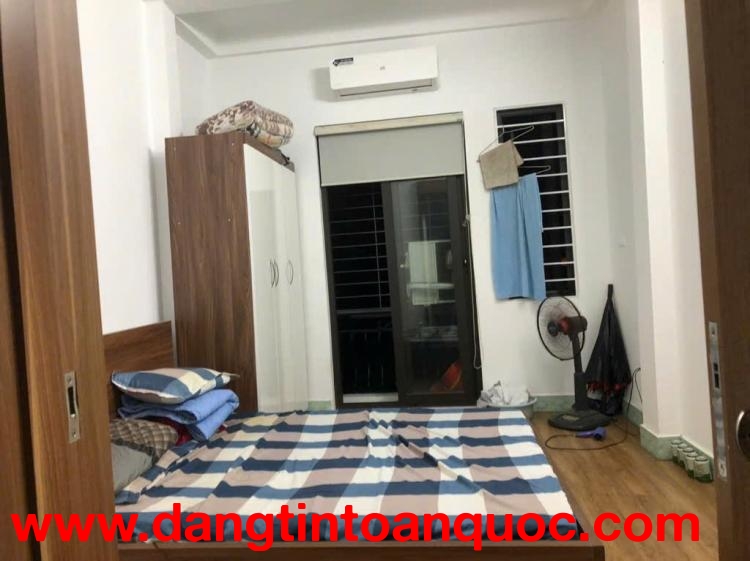 Bán gấp giá rẻ nhà Nguyễn Đức Cảnh 1.5 tầng, 19m, mặt tiền 3.8m, 1.9 tỷ Hoàng Mai.