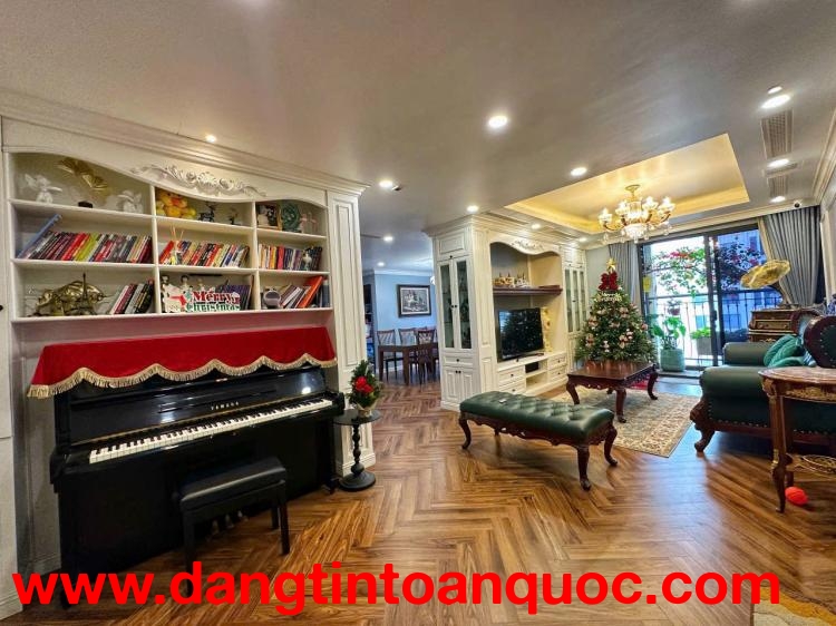 CHÍNH CHỦ CẦN BÁN GẤP *** GIÁ TỐT NHẤT TÒA GOLDEN PARK CẦU GIẤY