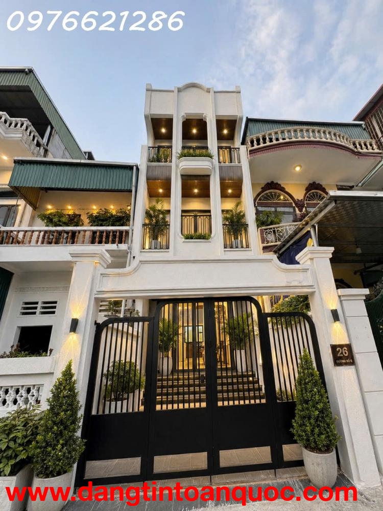 ???? Bán nhà Phân lô - Đức Giang- 72m² – MT 4.2m – view hồ – ô tô vào nhà – giá: 15.5 tỷ