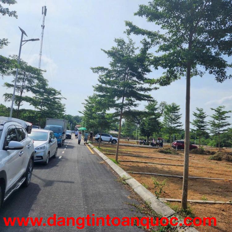 ĐẤT ĐẸP Ở NGAY – GẦN QL21, GẦN CHỢ, GẦN TRƯỜNG – KHÔNG LẤY TIẾC!