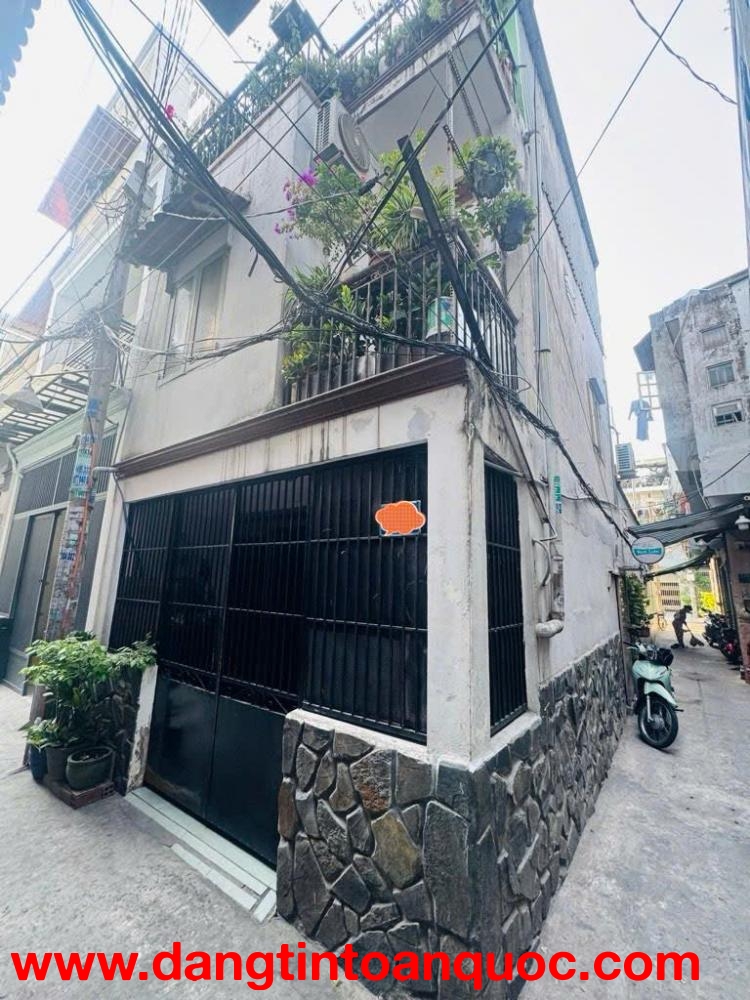 Bán lô góc 2 mặt tiền hẻm Lê Thiệt Tân Phú - KD nhỏ - dtsd 84m2 - 3 tầng - nhỉnh 3 tỷ