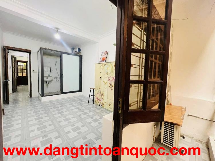 CHO THUÊ LÊ THANH NGHỊ, Ô TÔ ĐỖ, 2 MẶT NGÕ, KINH DOANH 43M 4T, 18TR 0903258273