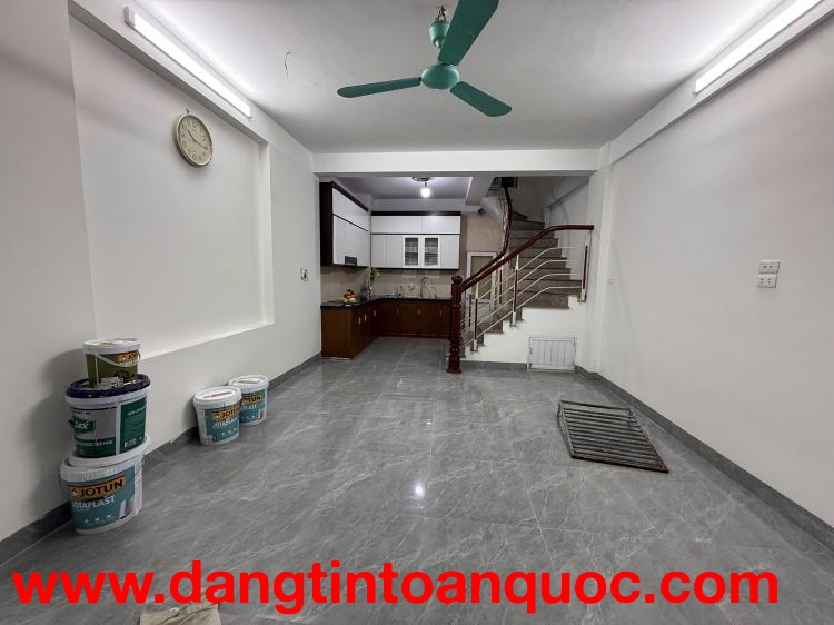 CHÍNH CHỦ CHO THUÊ NHÀ NGUYÊN CĂN TẠI GỐC ĐỀ, MINH KHAI, HÀ NỘI