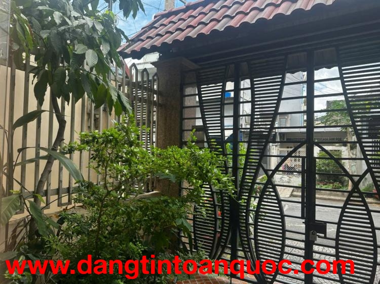 BÁN GẤP NHÀ TRUNG MỸ TÂY, Q.12 – NGANG KHỦNG 6x19M – ĐƯỜNG 8M –7.7 TỶ TL