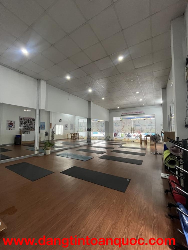 Bán MẶT TIỀN kinh doanh đa ngành,NGANG 6M,gần chợ Dĩ An 1,giá đầu tư