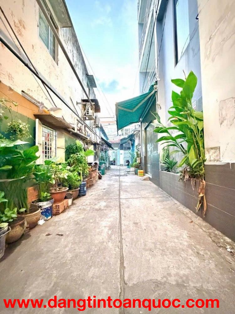 Hẻm 2/ - 3 Tỷ Nhỉnh - Bình Tân - Nhà Mới - Sát Mặt Tiền - Giáp Quận 6 - Gần Trường Học,Siêu Thị - 32