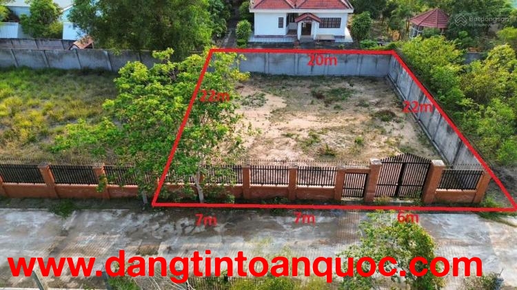 BÁN GẤP 3 LÔ F0 -SẴN SỔ -CHƯA QUA ĐẦU TƯ -TẠI AN NGÃI-LONG ĐIỀN-HCM. LH: 0916169579
