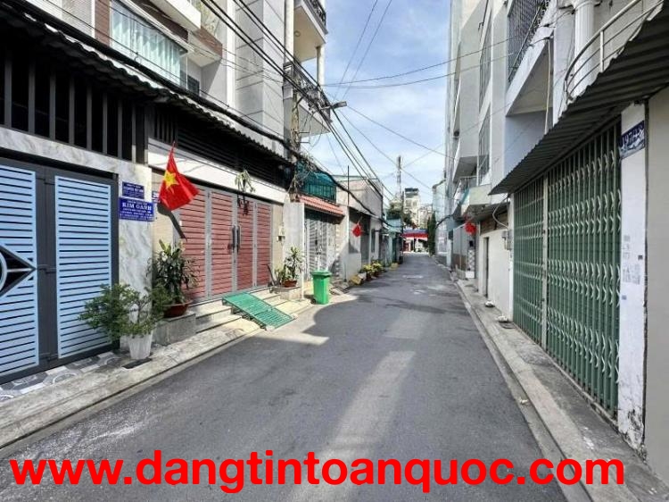 Bán nhà HXH 6m Thoại Ngọc Hầu - gần Nguyễn Sơn, 5,2x23m, 2 Tầng - 3 PN, chỉ 13 Tỷ.