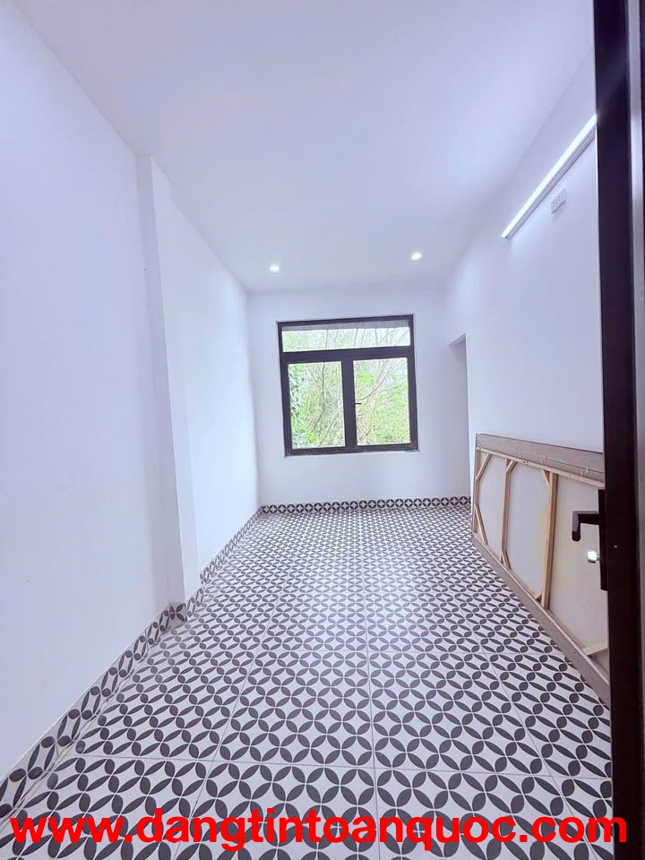 NHÀ MẶT TIỀN 7M CẨM TOẠI TÂY - CHỈ 1 CĂN DUY NHẤT!