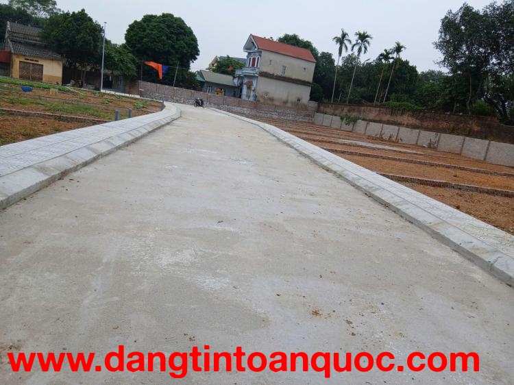 CỰC PHẨM HOÀ LẠC  – VỊ TRÍ ĐẸP, GIÁ TỐT