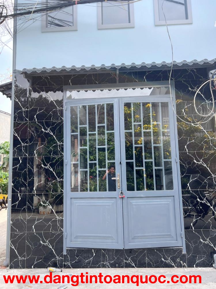 Nhà mới 2 tầng hẻm thẳng C4 đường Phạm Hùng,Bình Hưng