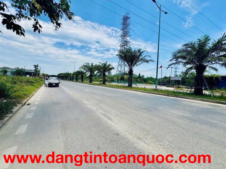 ĐẤT NỀN MẶT TIỀN VÕ VĂN KIỆT – ĐỐI DIỆN ĐH SƯ PHẠM