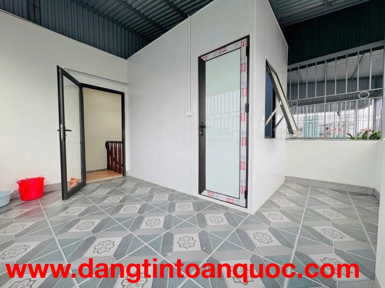 Cho thuê phòng 30m2 tại ngõ 23 Dương Văn Bé, Hà Nội