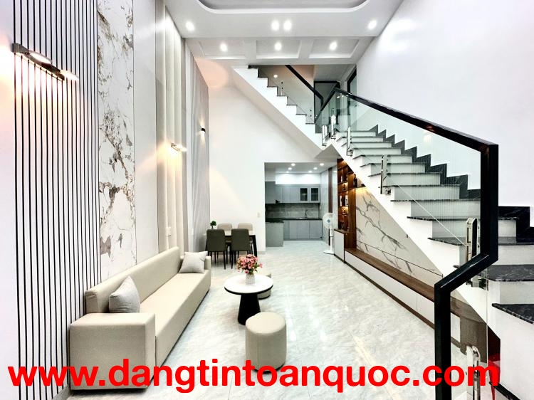 BÁN NHÀ 2,5 TẦNG HÀNG KÊNH – TRUNG TÂM LÊ CHÂN – GIÁ 2,55 TỶ