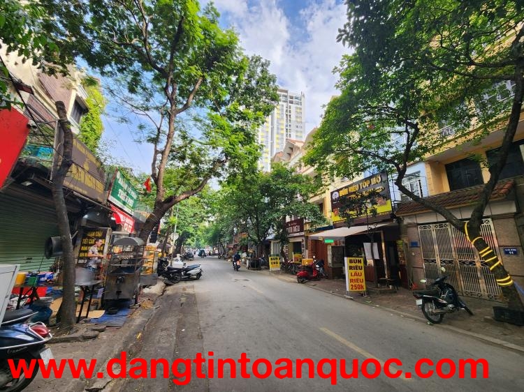 BÁN NHÀ MẶT PHỐ, KĐT VĂN QUÁN VỈA HÈ RỘNG, 106M2 5T, KINH DOANH ĐỈNH, VP, PK, SPA, HƠN 30 TỶ