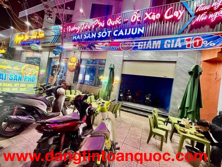 SANG NHƯỢNG NHÀ HÀNG MẶT TIỀN - TT. NÚI ĐÈO vị trí đắc địa nhất khu vực Thủy Nguyên