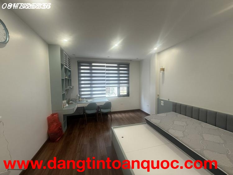 Phân lô Ô tô Trần Quốc Hoàn 45m 7T thang máy nhập, kinh doanh, 25.5 tỷ