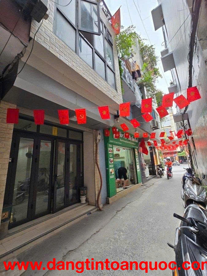 GIANG VĂN MINH - TÂM ĐIỂM HÀO HOA, VÀI BƯỚC RA PHỐ - SỐNG TRỌN CHẤT BA ĐÌNH