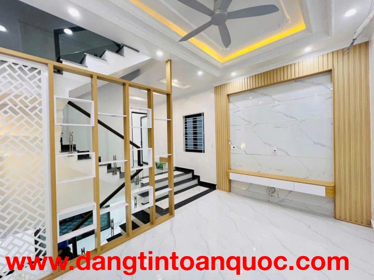 Bán nhà 4 tầng 40m2 tại Bình Kiều. Đông Hải, Hải Phòng - Oto đỗ gần nhà ngõ thông thương