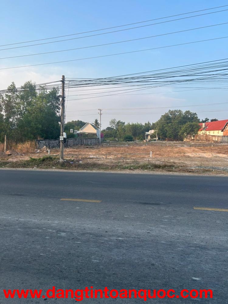 Bán 5m x 37m đất mặt tiền Thống Nhất, LaGi giá ngộp sổ riêng