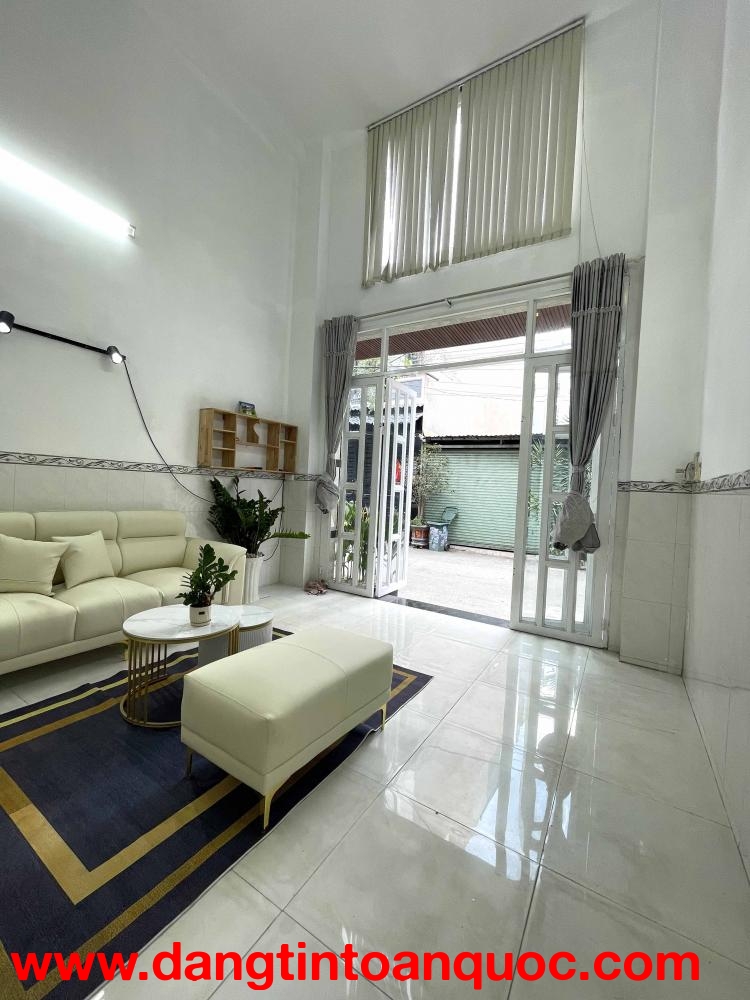 Bán Nhà Gần Phạm Văn Đồng – Linh Đông 50M² – 3 Tầng Hiện Đại – Hẻm Ô Tô 8M – Giá 6.6 Tỷ