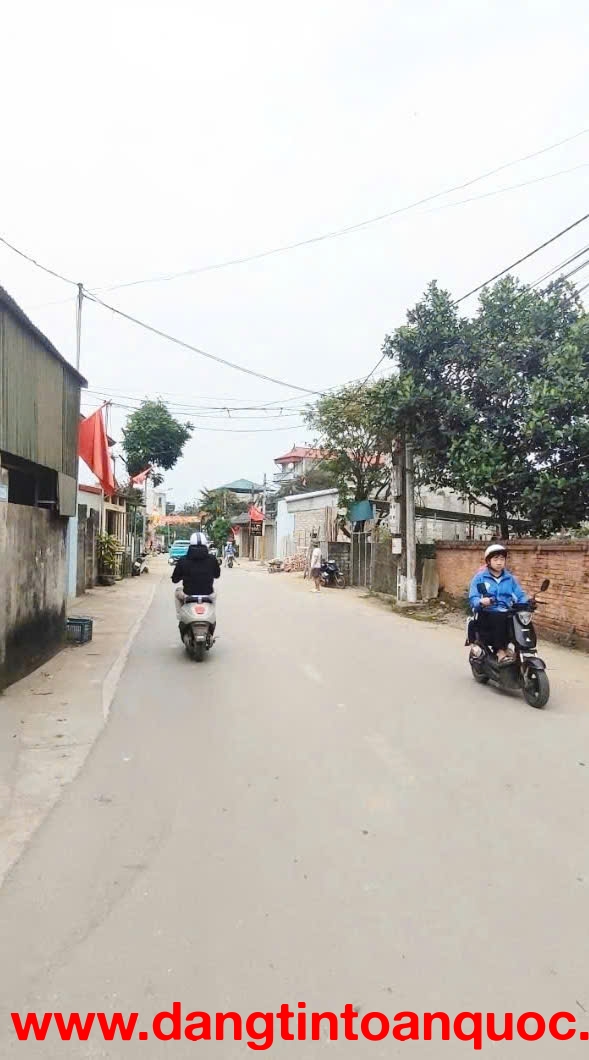 Duy nhất 1 lô lô đất trung tâm Hòa Lạc sổ đỏ sẵn sàng